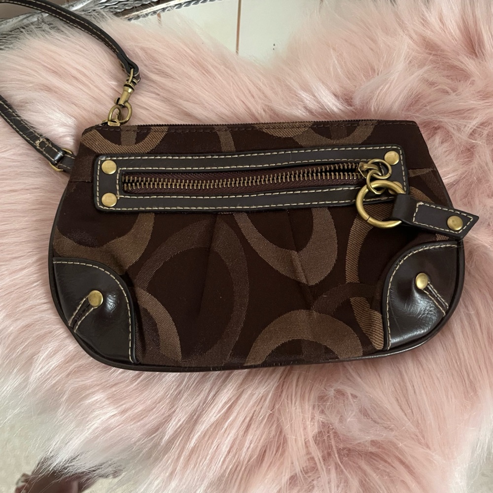 Brown Women's wristlet
